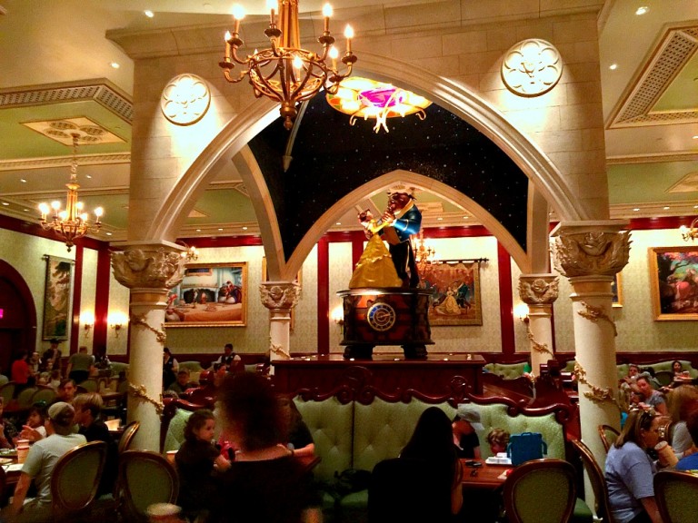 restaurants in magic kingdom walt disney world